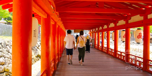 Japan [HIROSHIMA] Itsukushima Jinja Shrine (厳島神社)