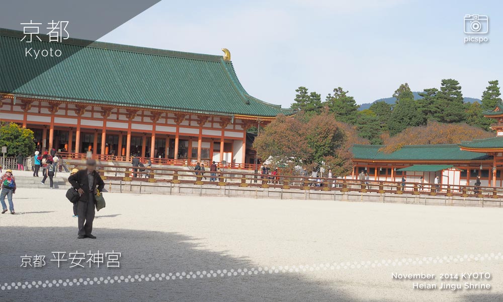 京都：平安神宮の大極殿